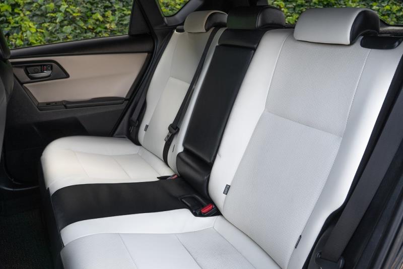 2017 Toyota Auris Hybrid / Corolla