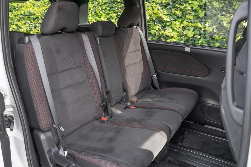2018 Nissan Serena Hybrid NISMO