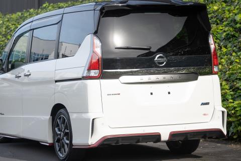 2018 Nissan Serena Hybrid NISMO - Thumbnail