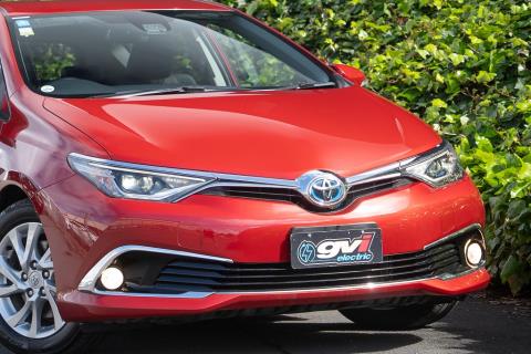 2016 Toyota Auris Hybrid / Corolla - Thumbnail