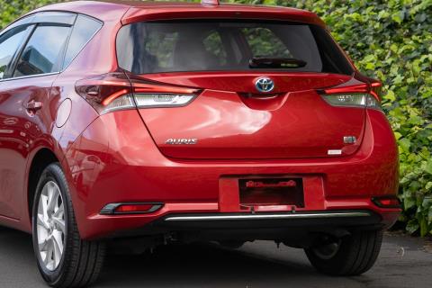 2016 Toyota Auris Hybrid / Corolla - Thumbnail