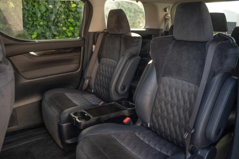 2015 Toyota Alphard Hybrid / Vellfire - Thumbnail