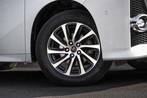 2015 Toyota Alphard Hybrid / Vellfire - Thumbnail