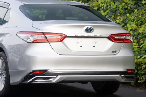 2017 Toyota Camry Hybrid G - Thumbnail