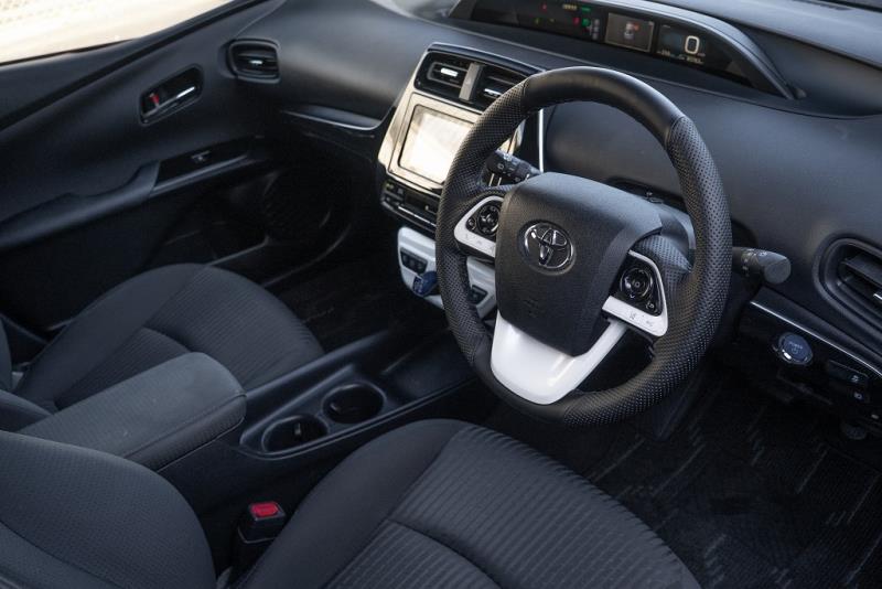 2017 Toyota Prius S Hybrid