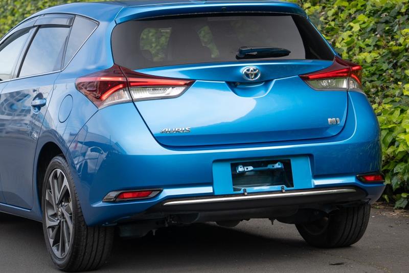 2016 Toyota Auris Hybrid / Corolla