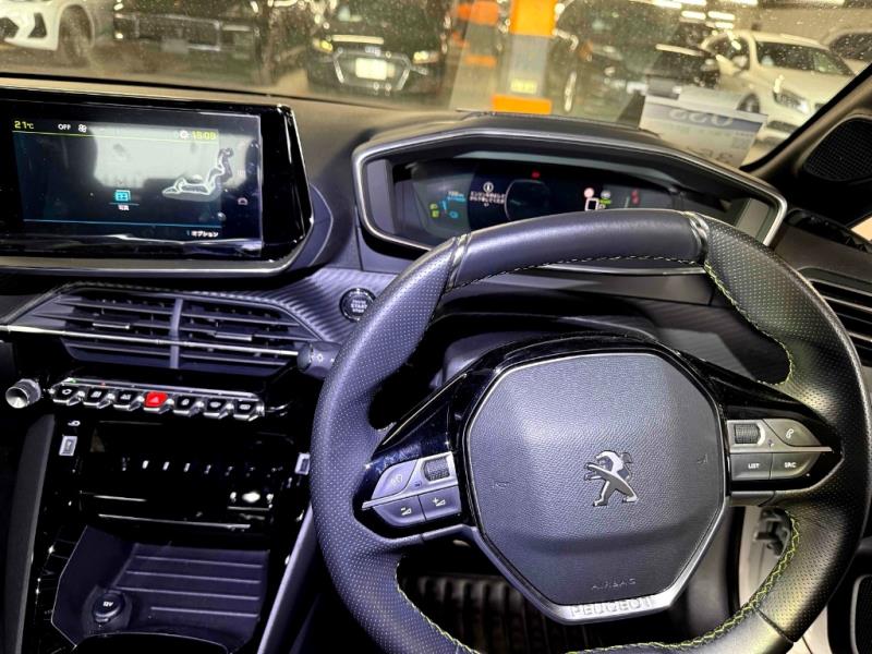 2023 Peugeot e-208 GT Electric