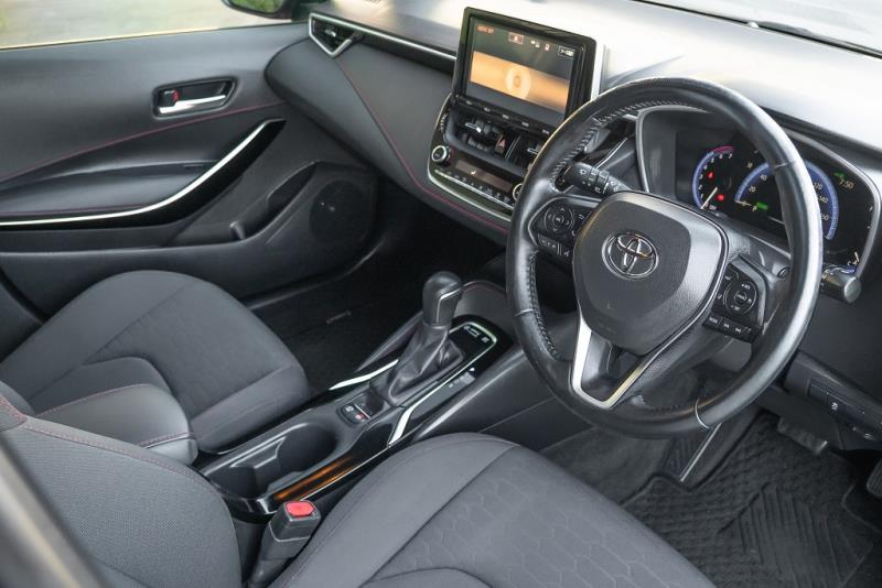 2018 Toyota Corolla Sport Hybrid G Z