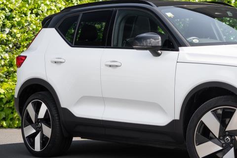 2023 Volvo XC40 Recharge Twin Motor - Thumbnail