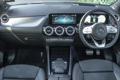 2021 Mercedes-Benz EQA 250 AMG Line - Thumbnail