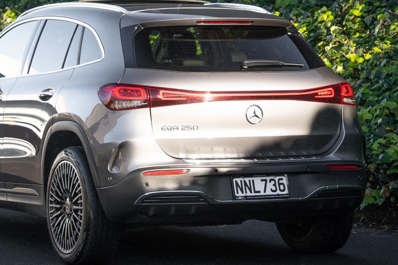 2021 Mercedes-Benz EQA 250 AMG Line