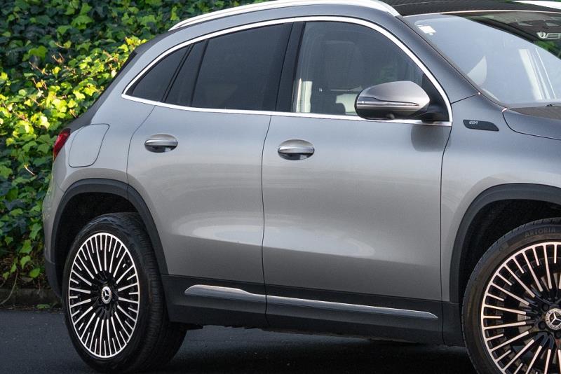 2021 Mercedes-Benz EQA 250 AMG Line