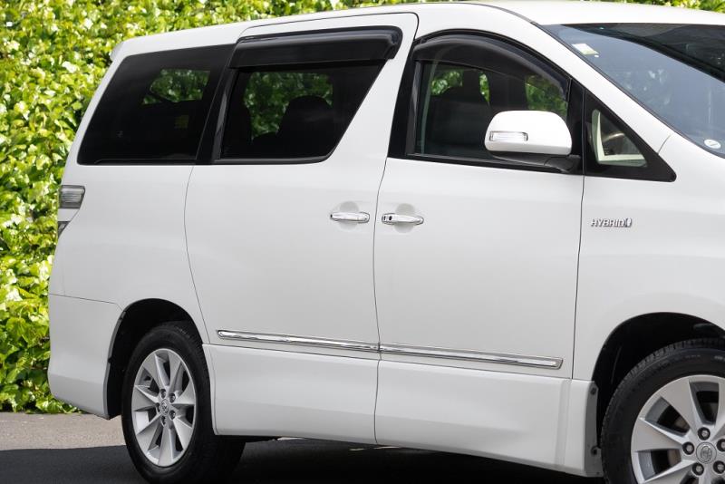 2014 Toyota Vellfire / Alphard ZR