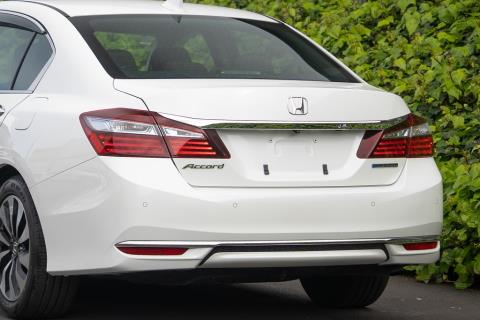 2018 Honda Accord LX Hybrid - Thumbnail