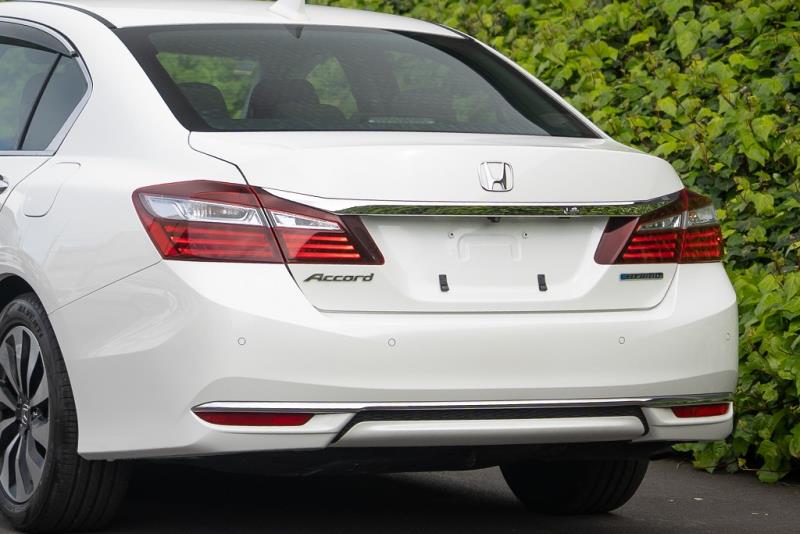 2018 Honda Accord LX Hybrid
