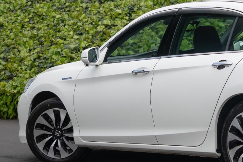 2018 Honda Accord LX Hybrid