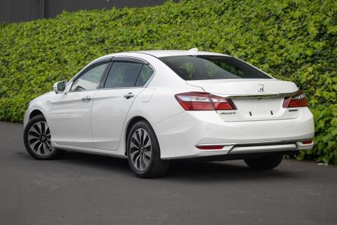 2018 Honda Accord LX Hybrid - Thumbnail