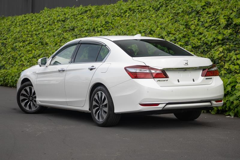 2018 Honda Accord LX Hybrid