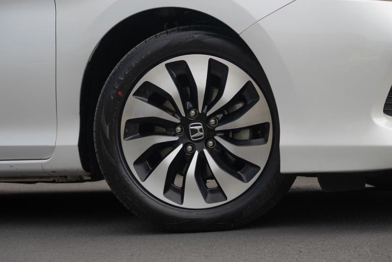 2018 Honda Accord LX Hybrid