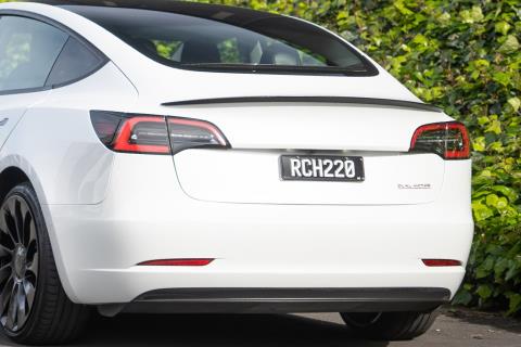 2020 Tesla Model 3 Performance - Thumbnail