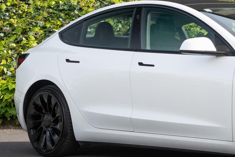 2020 Tesla Model 3 Performance