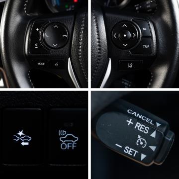 2017 Toyota Auris Hybrid G / Corolla - Thumbnail