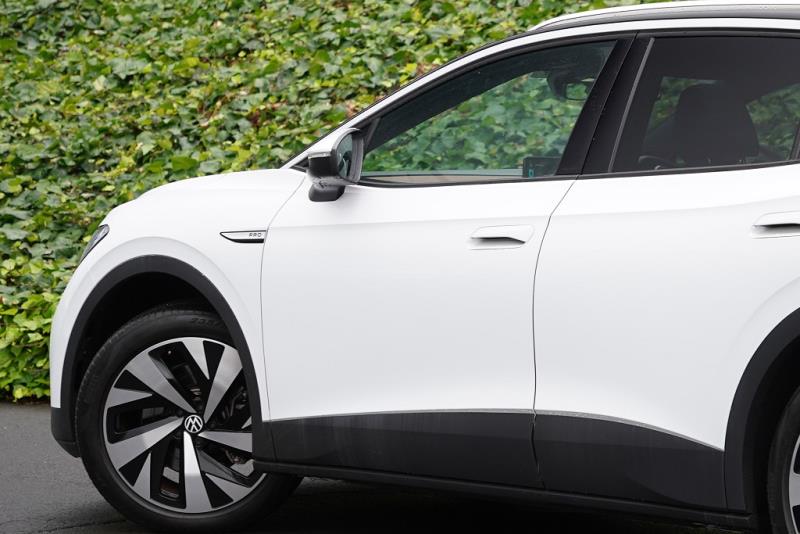 2022 Volkswagen ID.4 Pro Launch Edition