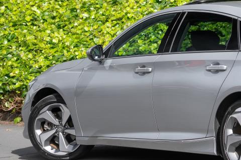2020 Honda Accord EX Hybrid - Thumbnail