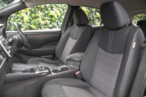 2018 Nissan Leaf 40G - Thumbnail