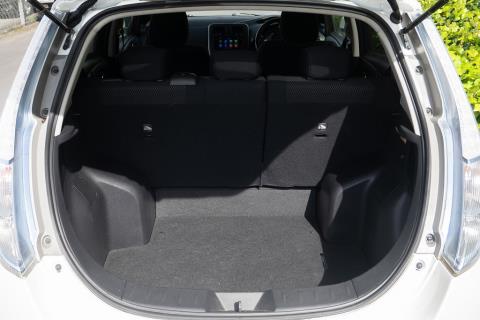 2015 Nissan Leaf 24S Gen 2 67% SOH - Thumbnail