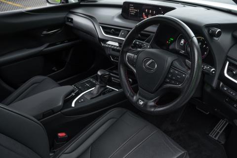 2019 Lexus UX 250h F Sport - Thumbnail