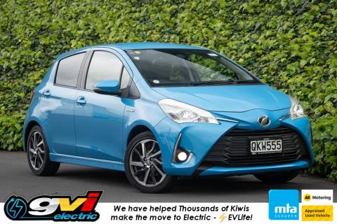 2017 Toyota Vitz Hybrid / Yaris Sport - Thumbnail