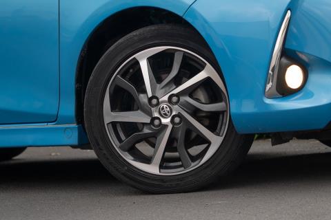 2017 Toyota Vitz Hybrid / Yaris Sport - Thumbnail