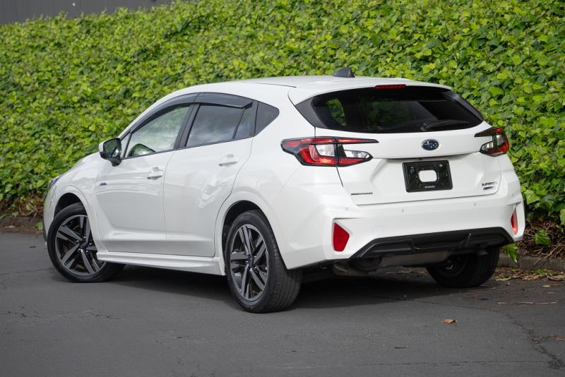 2023 Subaru Impreza ST-H E-Boxer