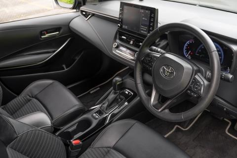 2020 Toyota Corolla Touring Wagon - Thumbnail