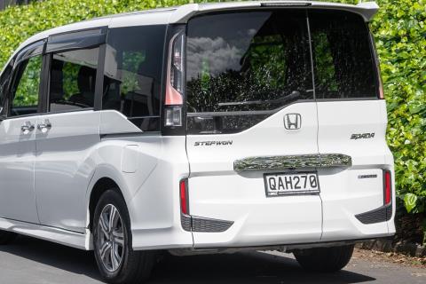 2018 Honda Stepwagon Spada G - Thumbnail