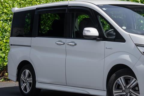 2018 Honda Stepwagon Spada G - Thumbnail